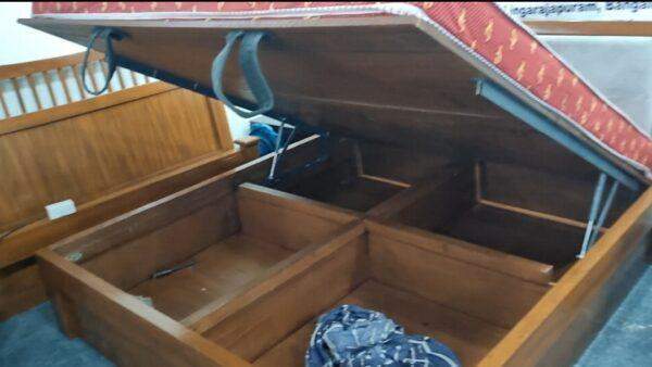 Solid Teak wood framed "Curve Bed" with hydraulic storage - Image 3