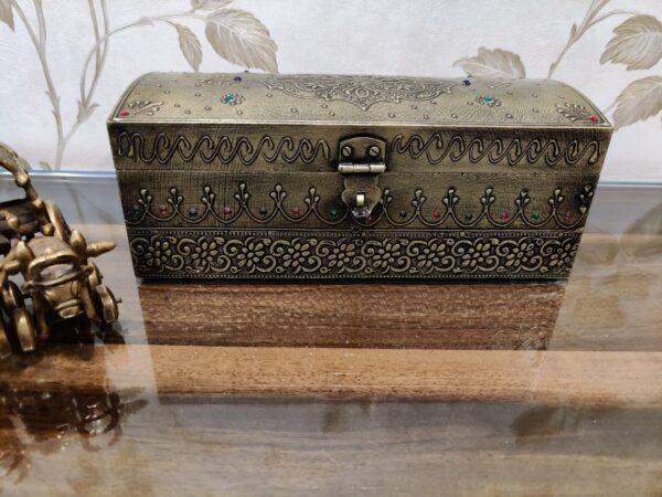 Pure German silver hand engraved jewellery box!!