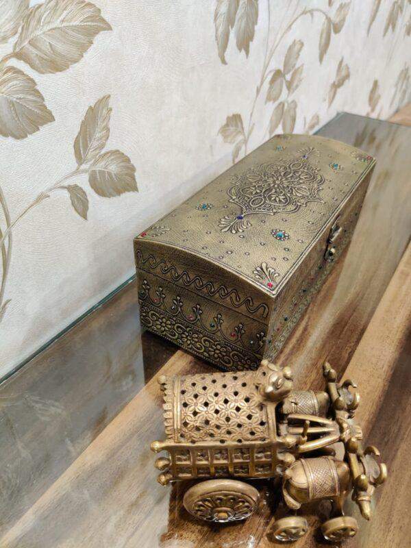 Pure German silver hand engraved jewellery box!! - Image 3