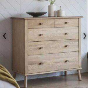 Waycombe oak 5 drawer chest