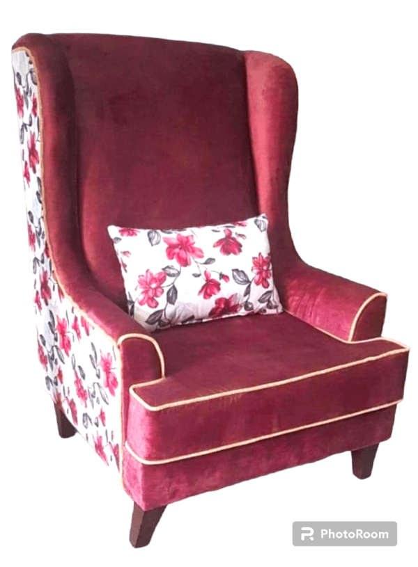 Wing chair 2 tone with pillow