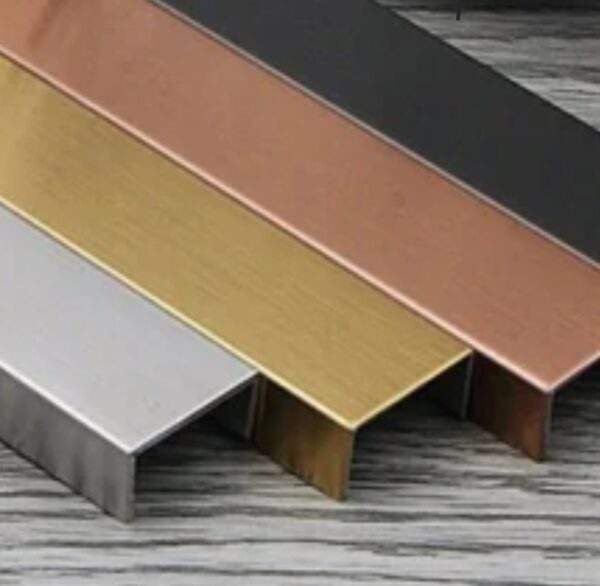 Metal Nest of table Milan Traingle (Set of 2) - Image 3