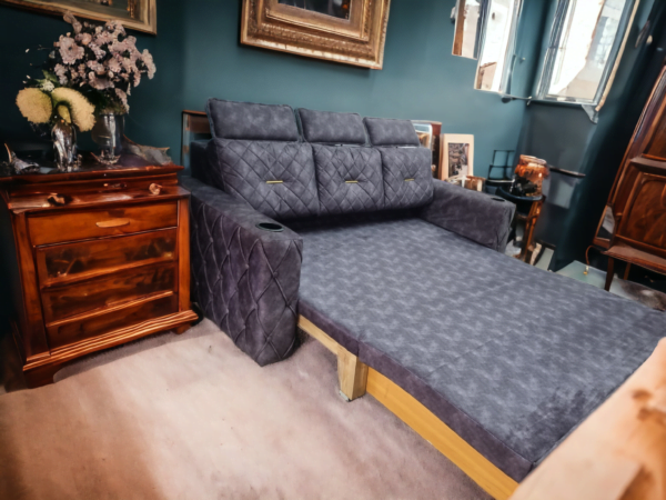 3 seater sofa bed tufted button
